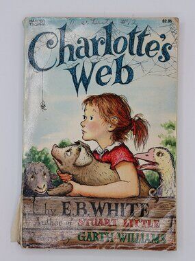 Charlotte's Web by E.R. White - Paperback